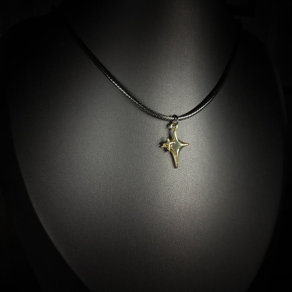 Collier Céleste Doré à Double Étoile