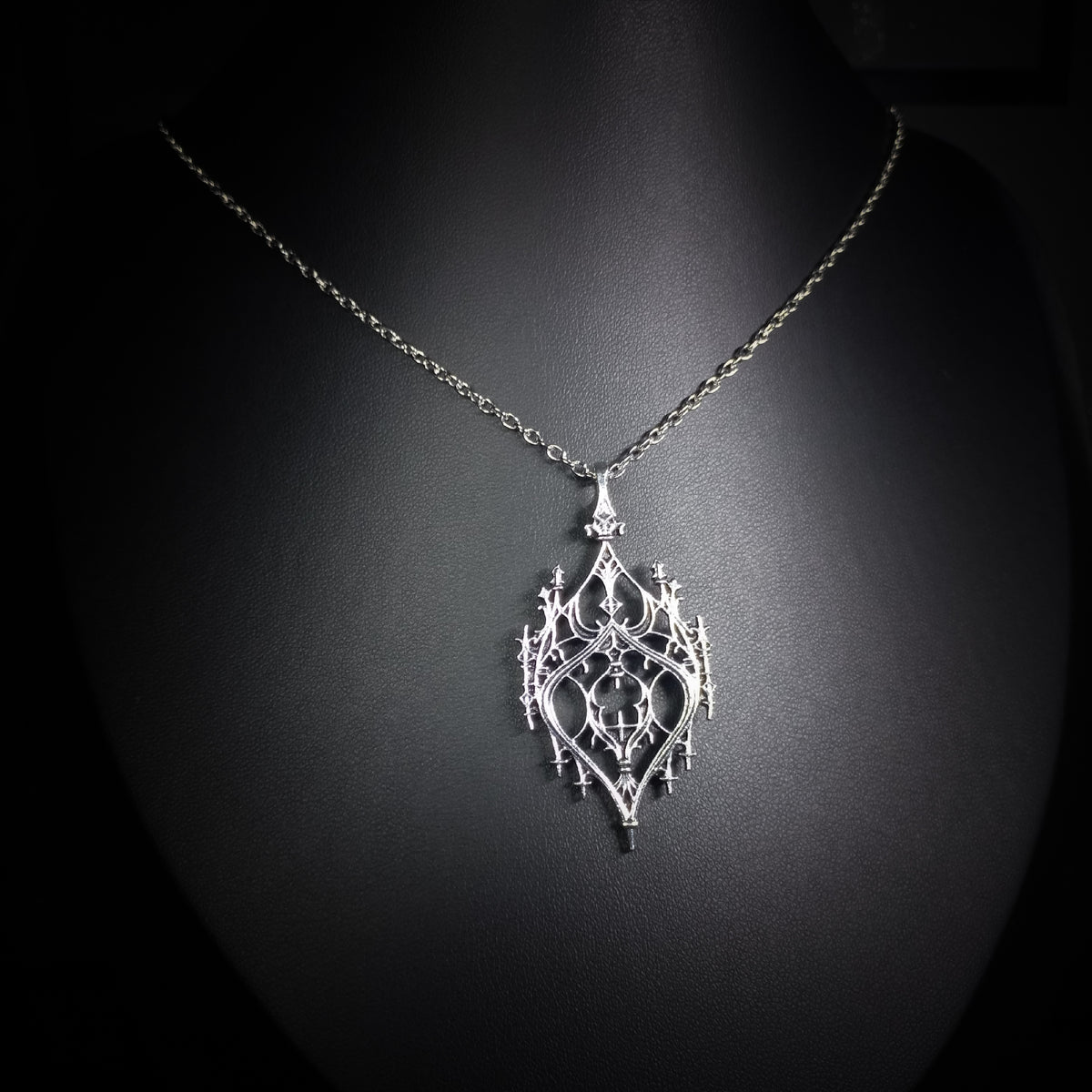 Collier Gothique Cathédrale