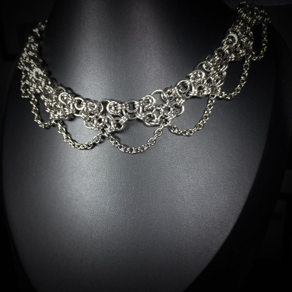 Collier Dentelle Métallique