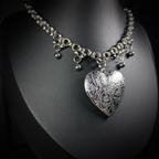 Collier Midnight – Cœur Reliquaire