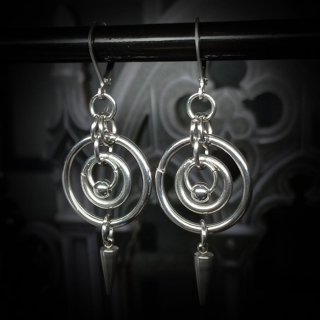 Boucles d’Oreilles à Pointe