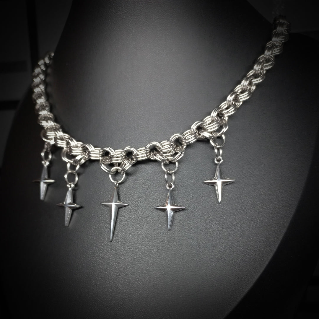 Collier Midnight – Constellations d’Acier