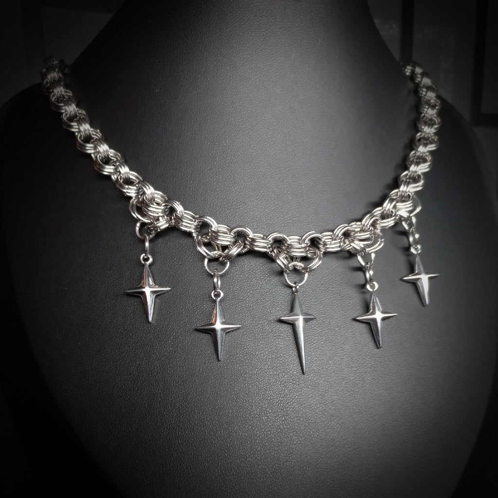 Collier Midnight – Constellations d’Acier