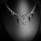 Collier Midnight – Moonbat Dark