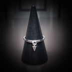 Bague à Pointe Pendante