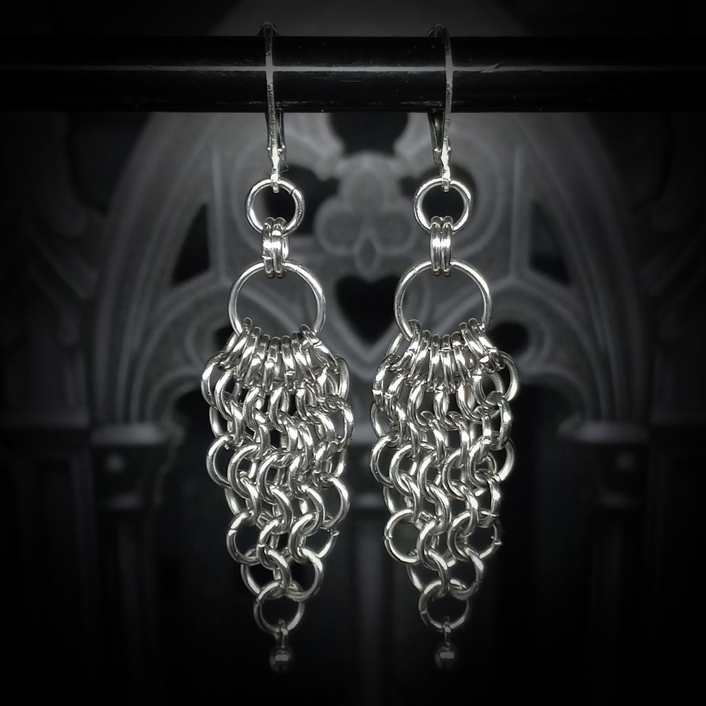 Boucles d’Oreilles en Cotte de Maille à Perle