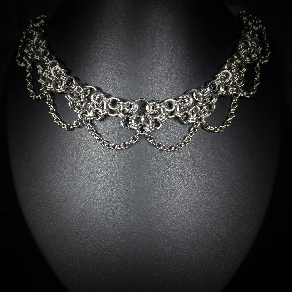 Collier Dentelle Métallique